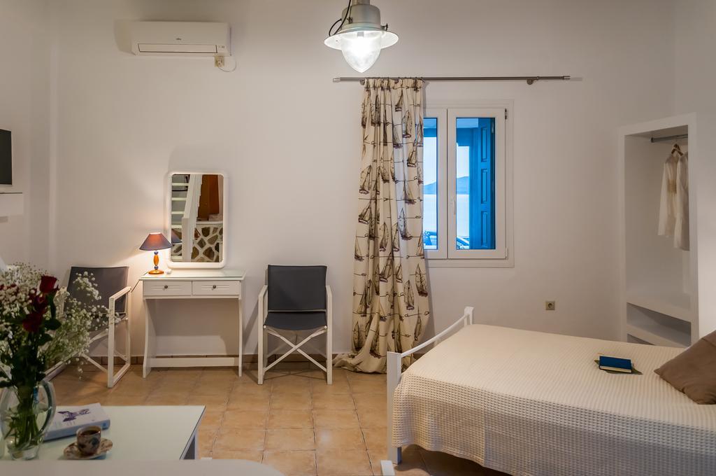 Seaside Apartments Adamantas  Екстериор снимка